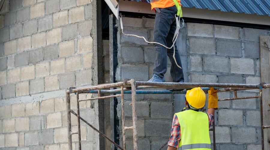 Professional residential roofers in Oberlin, KS